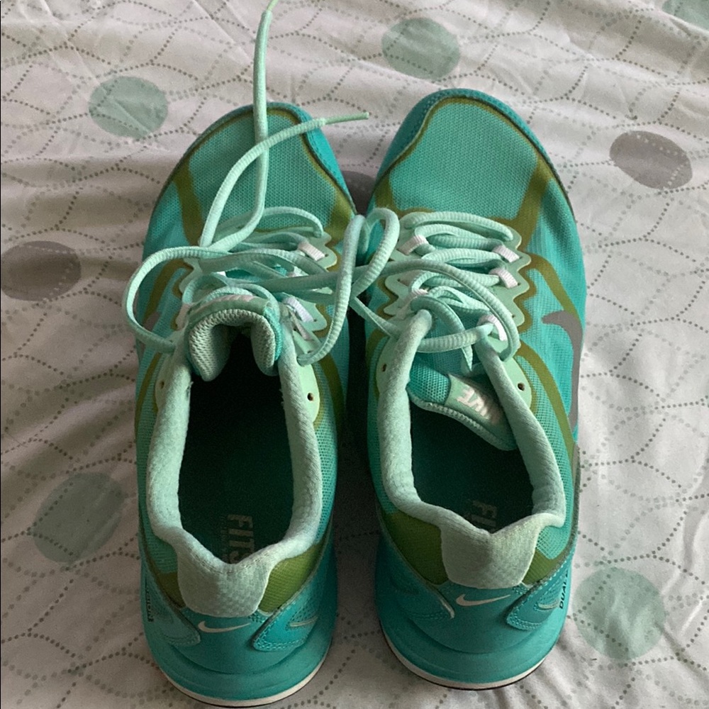 Nike Aqua and Lime Athletic Shoes